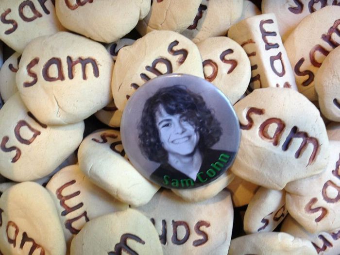 600647_10151598448698433_1477750263_n